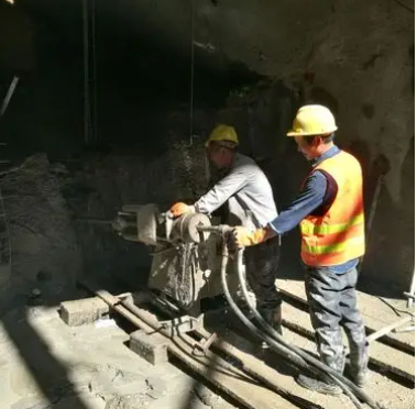 嵊泗水下抗分散灌浆料特点 水下不分散注浆料介绍